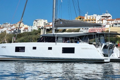 Premium Catamaran - Lagos