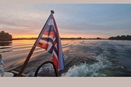 Rent Our Classic Spitgatter Master 740 in Raamsdonksveer