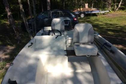 Charter Motorboat Näpsä 445 Väddö