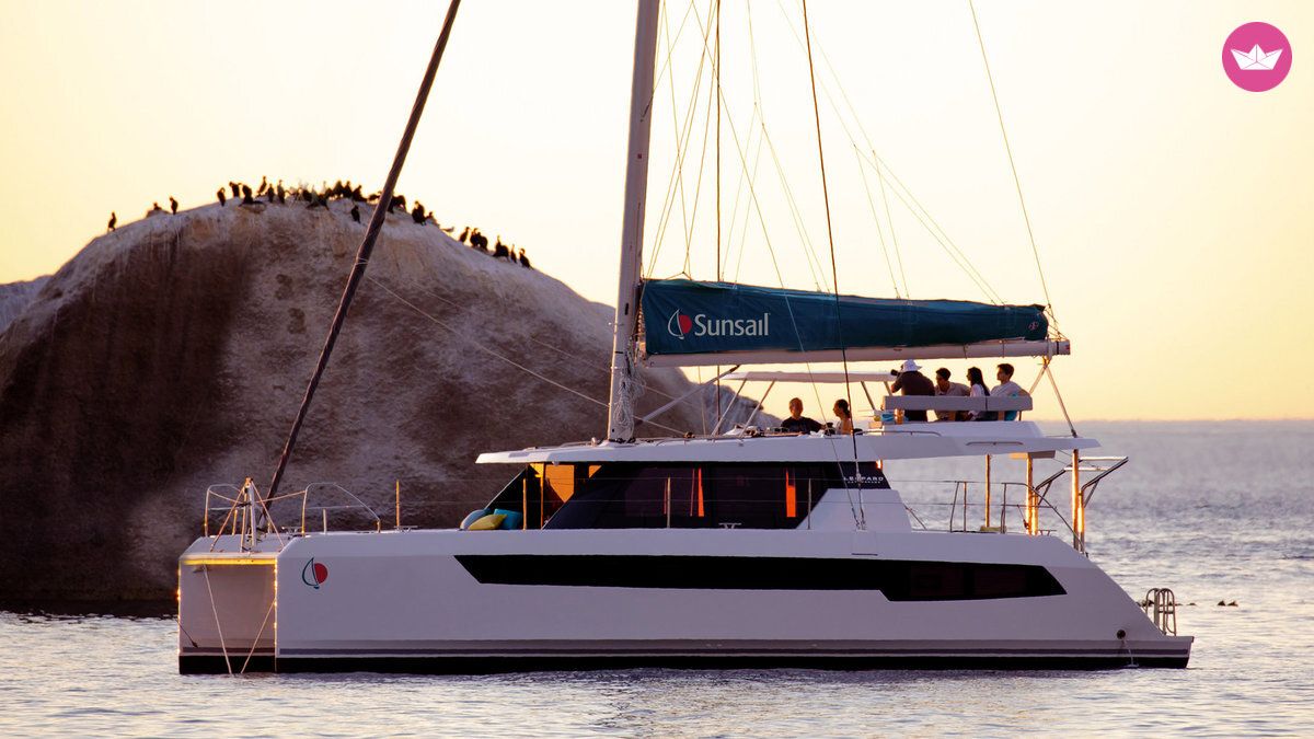 Catamaran Sunsail