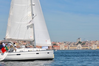 Charter Sailboat Bavaria 36 Cruiser Lisbon