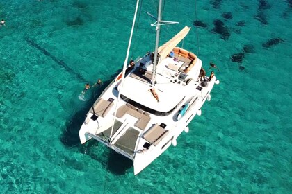 Charter Catamaran Lagoon Lagoon 46 Paros