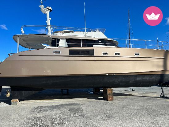 Catamaran Fountaine Pajot Cumberland 44 14.9m 2