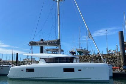 Rental Catamaran Lagoon Lagoon 42 Cagliari