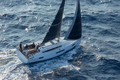 Charter Sailboat Jeanneau Sun Odyssey 410 - 3 cab. Tortola