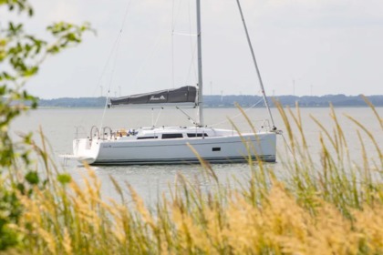 Alquila esta goleta de 3 camarotes para disfrutar