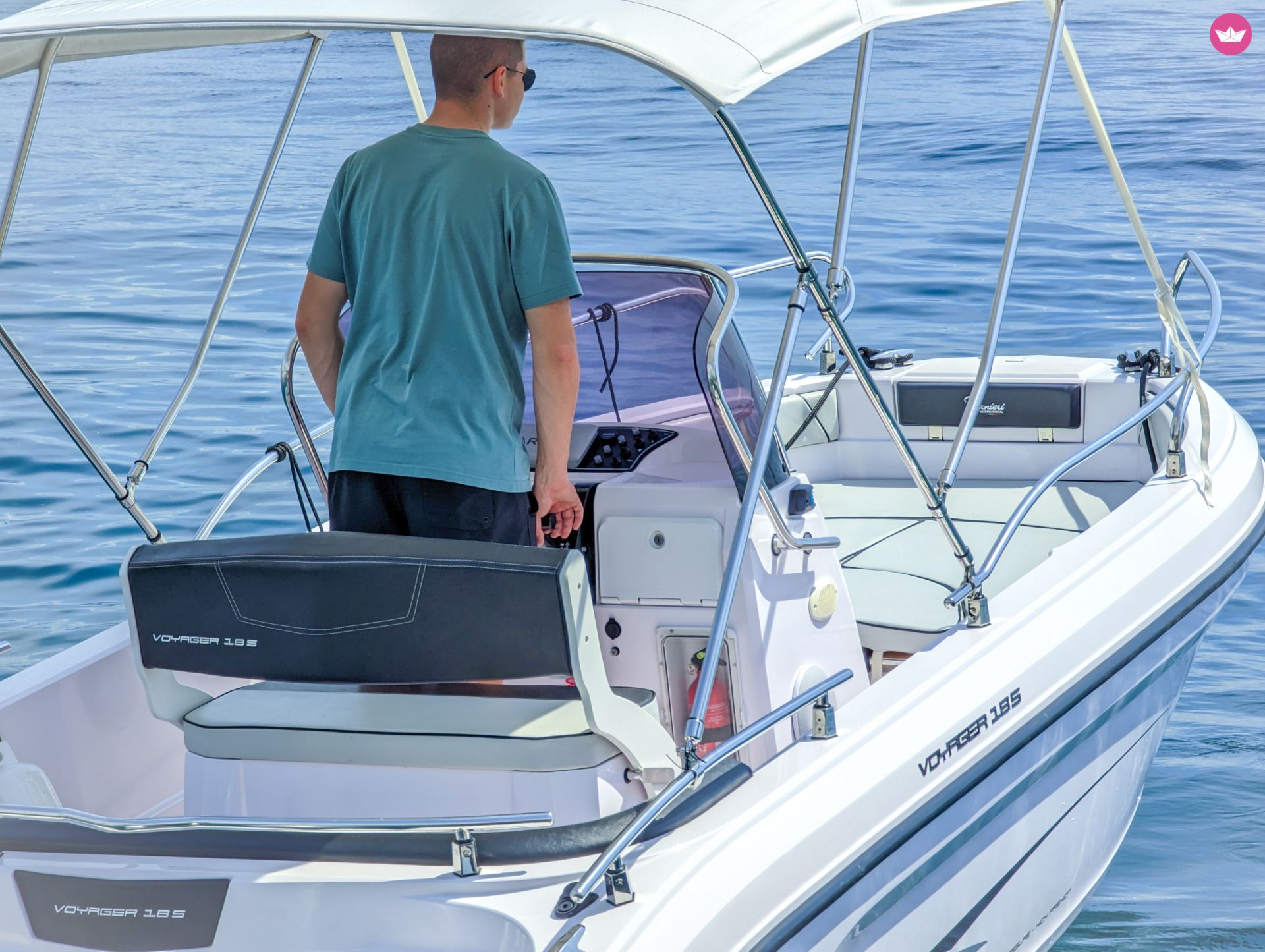 Bateau à moteur Ranieri Voyager 18 S 100cv 7