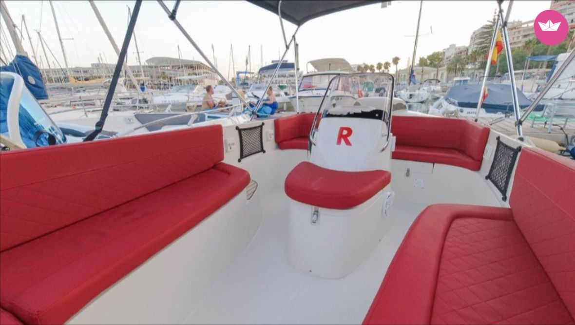 Bateau à moteur Mareti Clasic 600 70cv 5