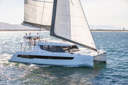 Charter Catamaran Leopard Leopard 45 Toulon