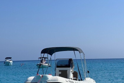 Hire Motorboat Nuova Jolly 585 Latsi