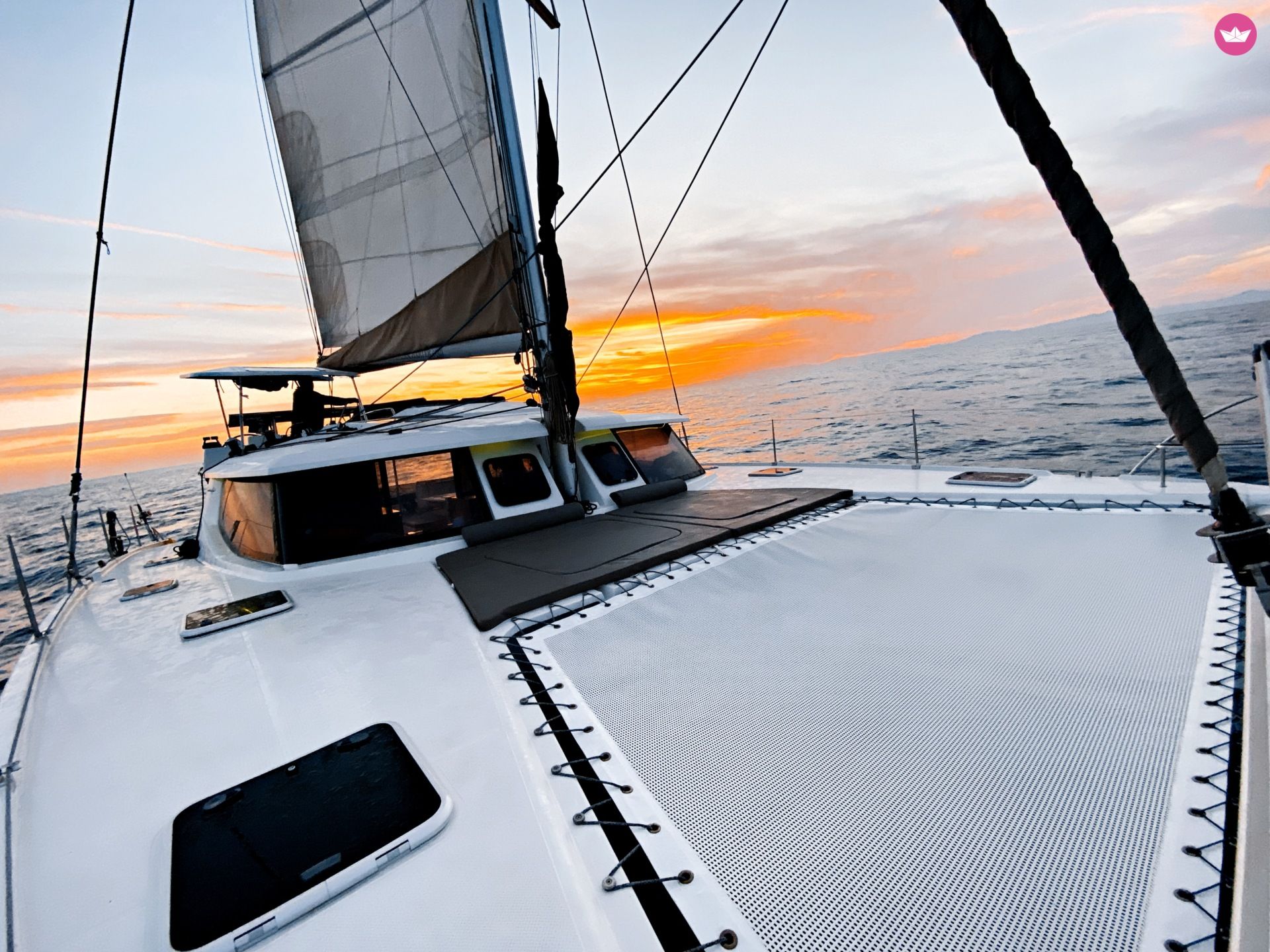 Charter Fountaine Pajot Helia 44