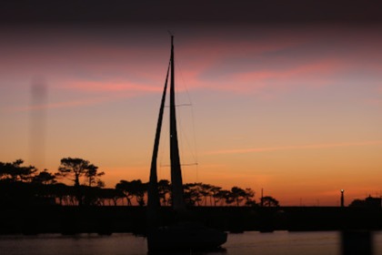 (Essence inclus) Quicksilver Activ 755 Open (Skipper non inclus)