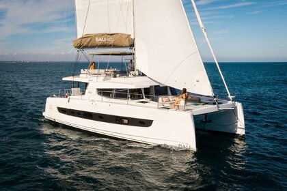 Rental Catamaran Catana Group Bali 4.6 - 5 + 1 cab. Kaštel Gomilica