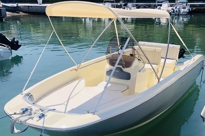 INVICTUS YACHT FX190