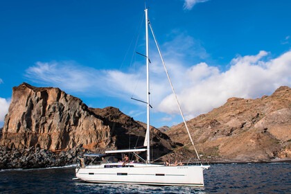 Hire Sailboat Dufour 460 grand large Ibiza