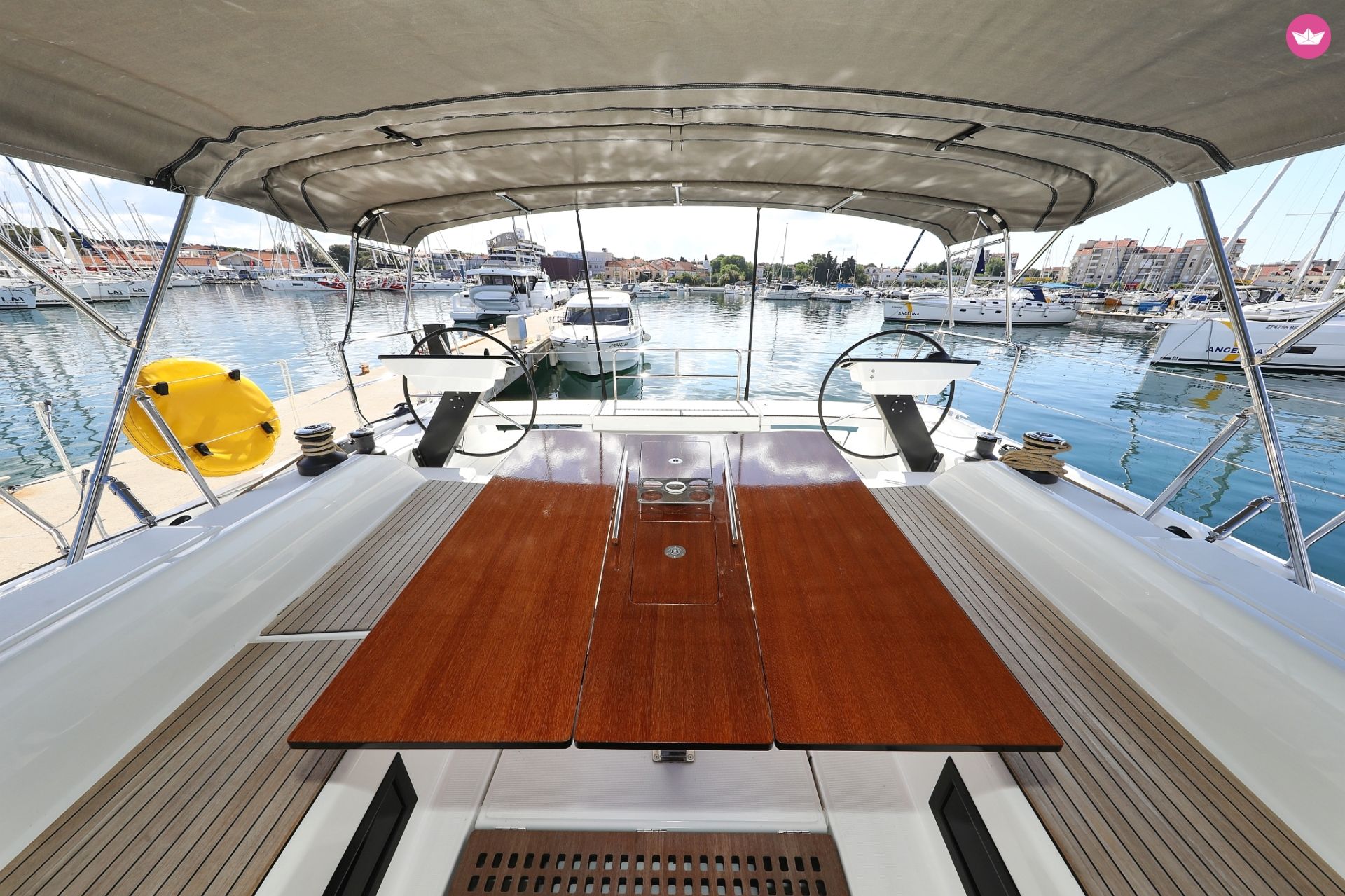 Voilier Dufour Yachts Dufour 530 - 6 cab. 16m 8