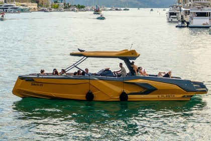 Raptor Parasailing 37