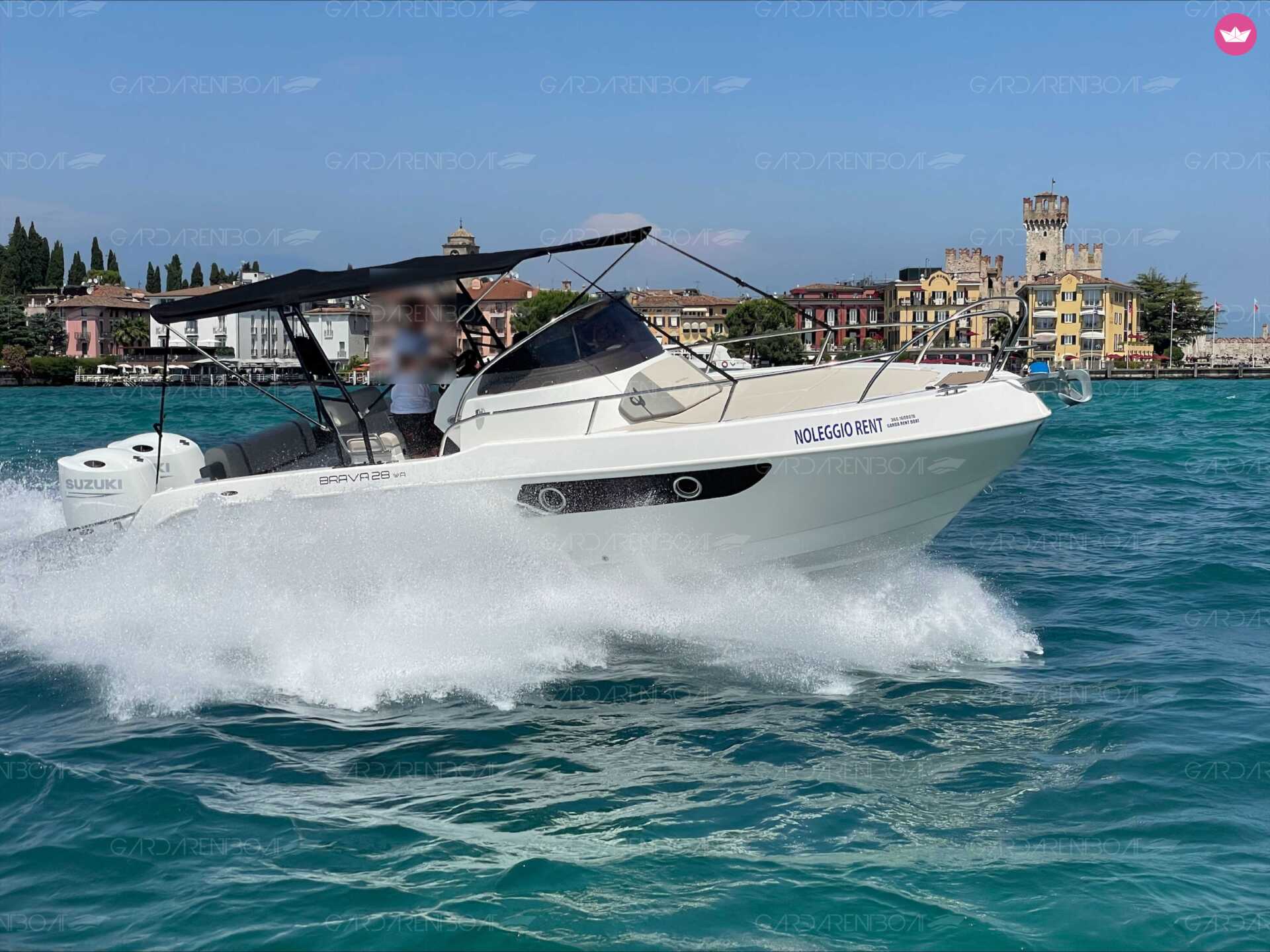 Bateau à moteur MINGOLLA CANTIERE NAUTICO BRAVA 28 WA - CON SKIPPER 300cv 7