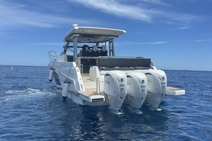 Noleggio Barca a motore Jeanneau Cap camarat 12.50 wa Crotone