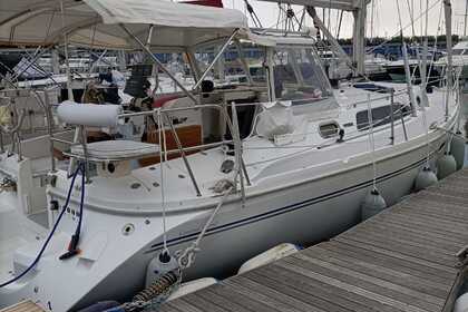 Rental Sailboat Catalina yachts 350 MKII Loano