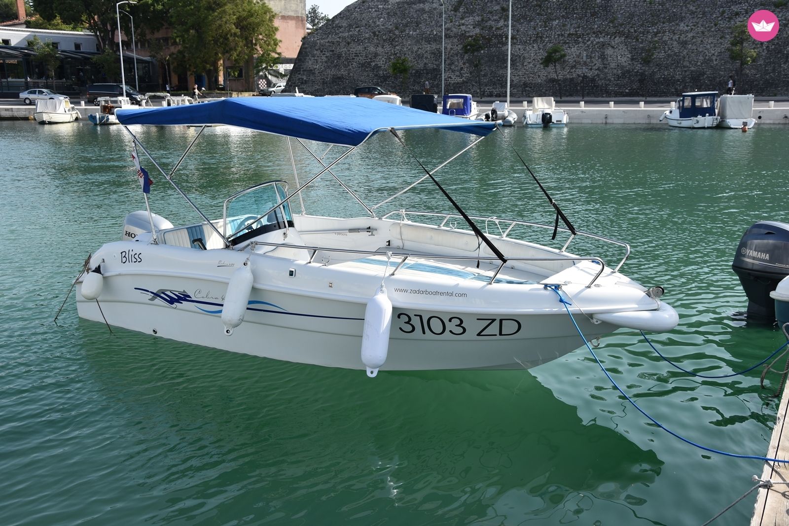 Charter Motorboat Tusek Cobra 499F Zadar