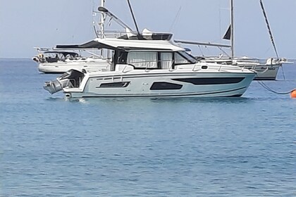 Noleggio Barca a motore Jeanneau merry fisher 10.95 fly Sari-Solenzara