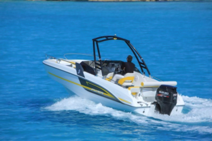 Location Bateau à moteur Beneteau Flyer 6.6 Saint-Raphaël