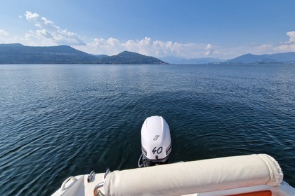 t noleggio barche Arona