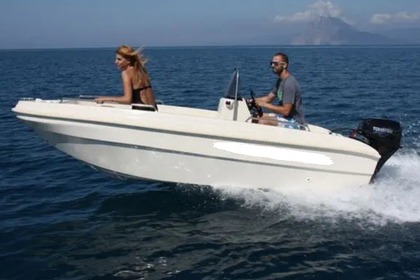 Hyra båt Båt utan licens  Jeanneau Cap camarat La Ciotat