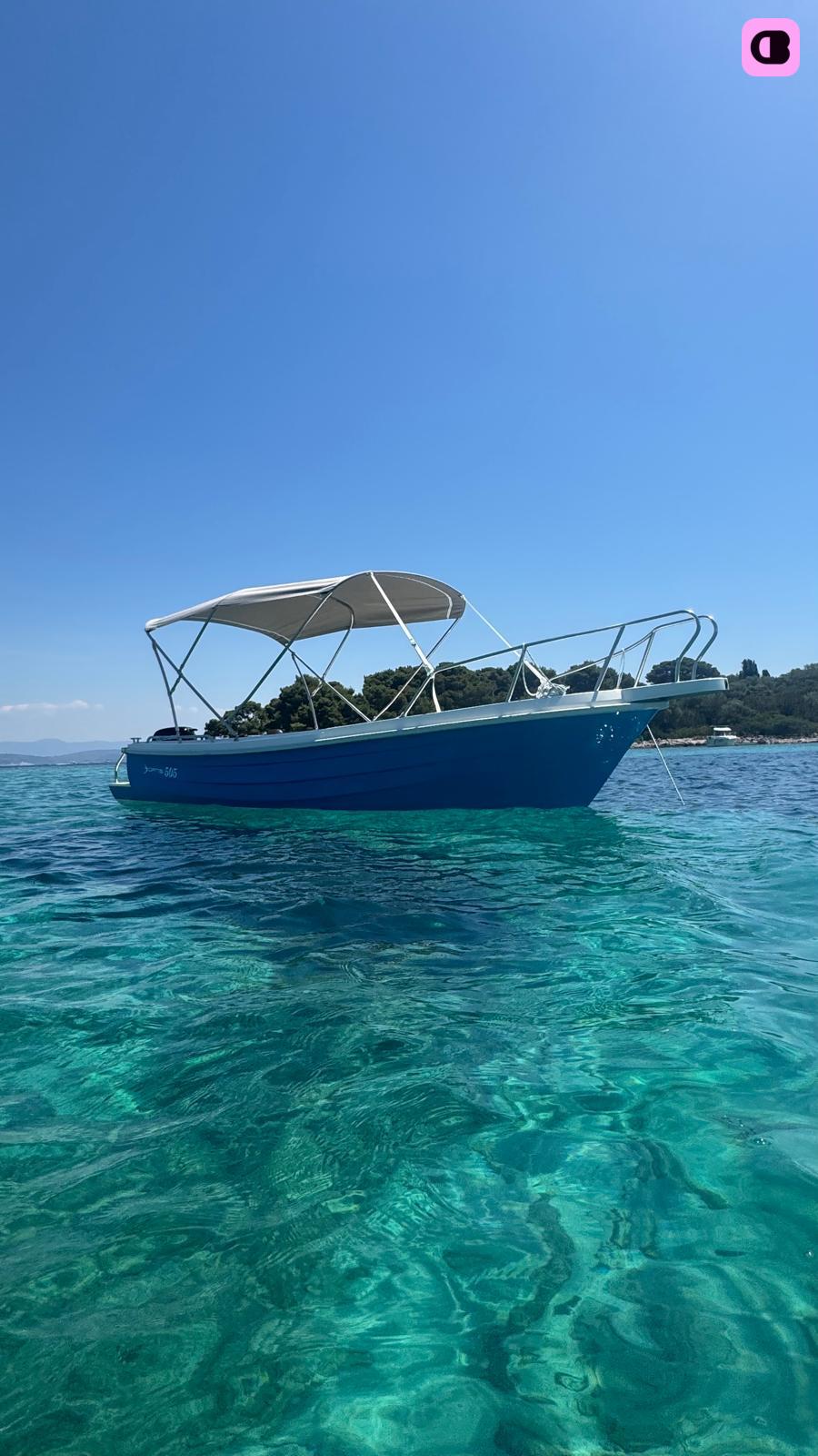 Bateau à moteur Motonautica Fortis 20cv 3