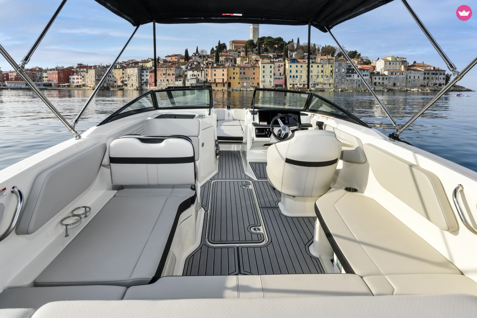 Bateau à moteur Sea Ray 210 Spx 200cv 5