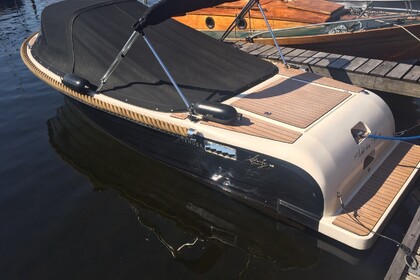 Verhuur Motorboot Liberty Tender 590 Almere