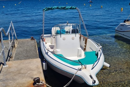 Charter Motorboat Jeanneau Cap Camarat 555 Marseille