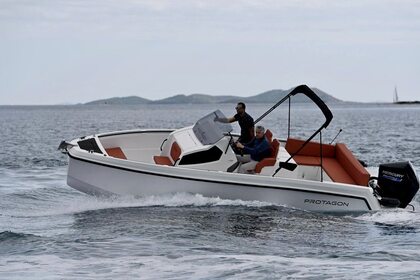 Verhuur Motorboot Protagon Yachts 25 SPACEDECK Trogir