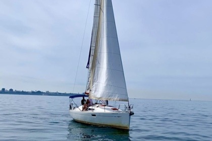 Charter Sailboat Jeanneau Sun Odyssey 35 El Puerto de Santa María