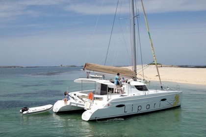 Rental Catamaran Fontaine Pajot lipari 41 evolution Canet-en-Roussillon