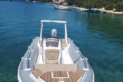 Rental RIB Navaris Boats 6 m Fiberglass RIB Supetar