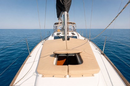 Rental Sailboat Beneteau Oceanis 40 Ibiza