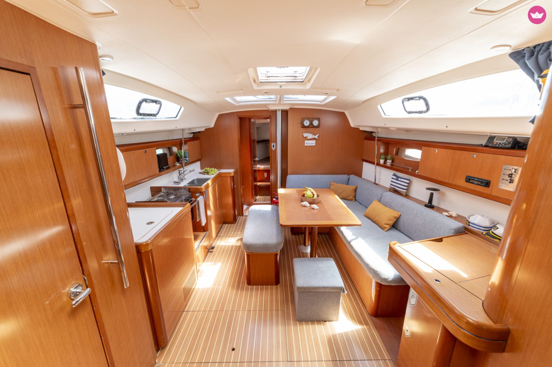 Rental Beneteau Oceanis 41.1