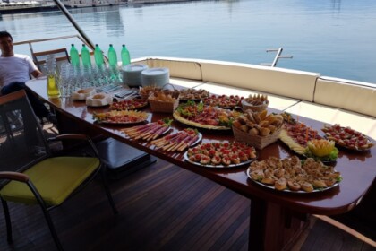 Traditional wooden boat Kamelija - for private tours