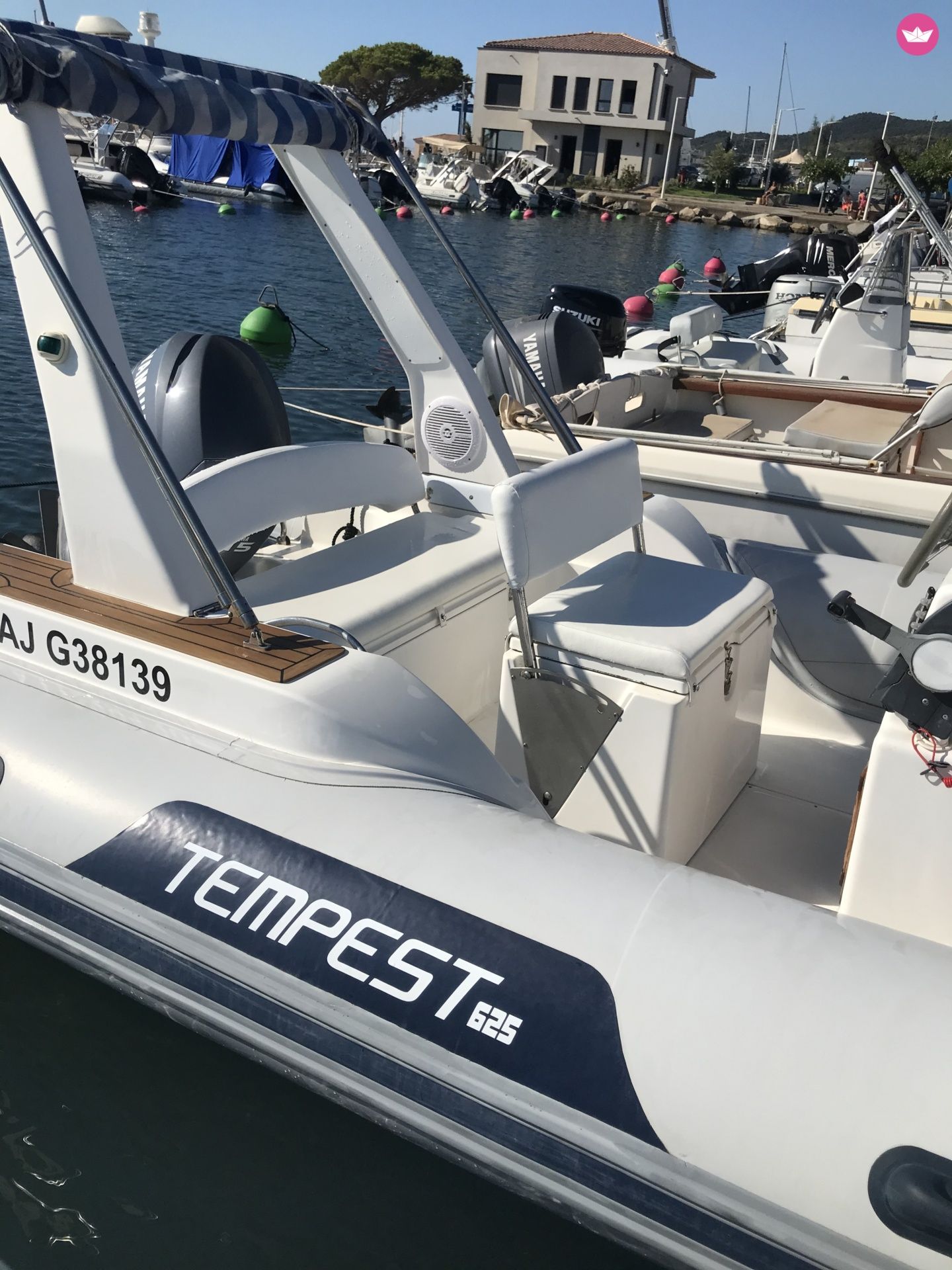 Semi-rigide Capelli 6.25 115cv 2