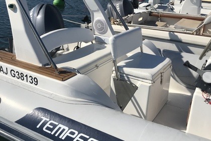 Location Semi-rigide Capelli 6.25 Sari-Solenzara