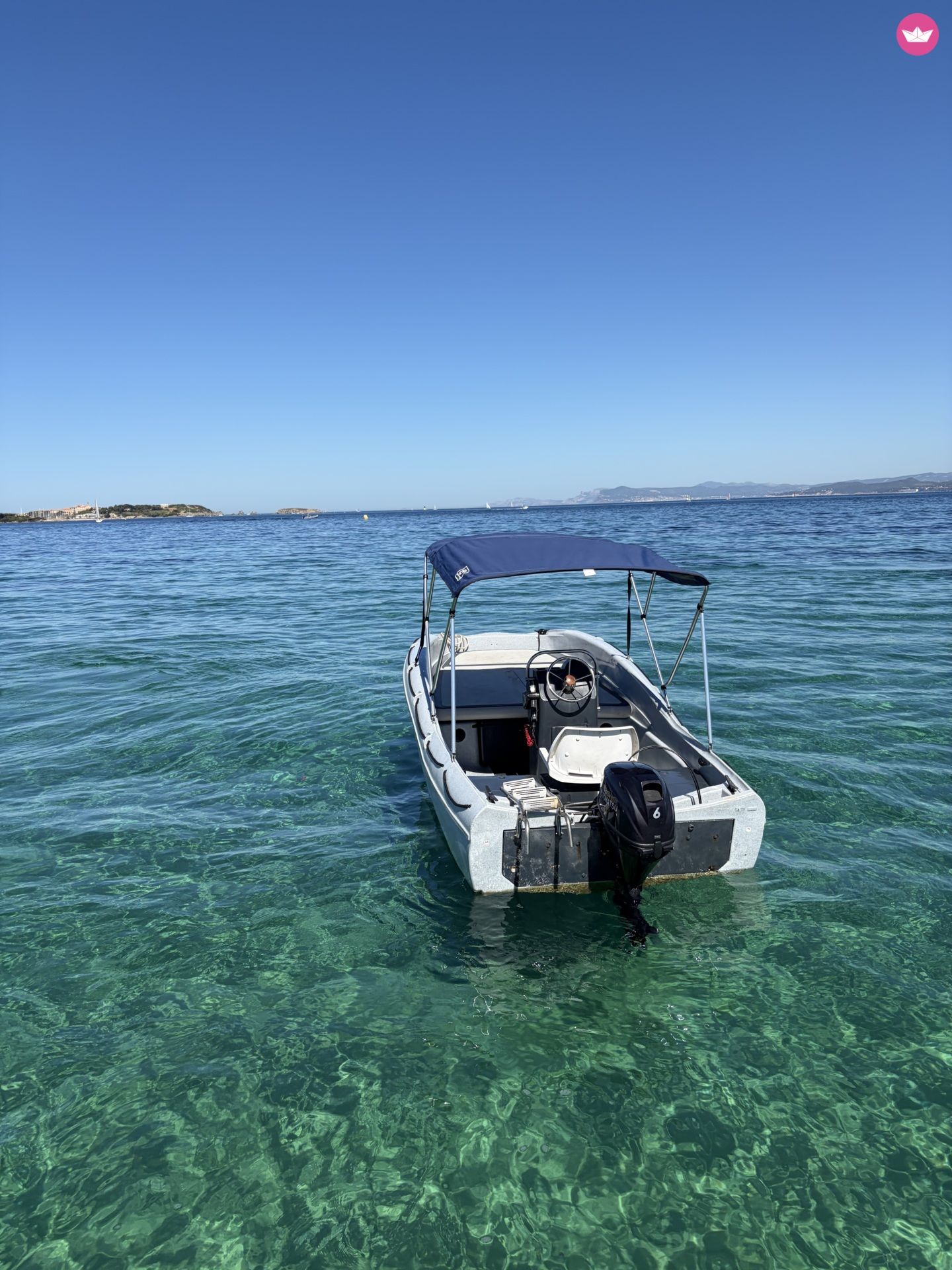Bateau à moteur FUNYAK CQ15 6cv 6