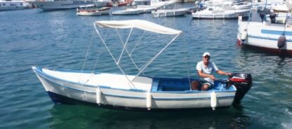 Charter Motorboat Lancia 6 Mt Malfa