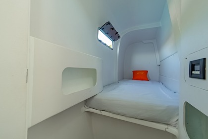 Verhuur Motorboot Asia Catamarans Stealth 42 Changwat Phuket