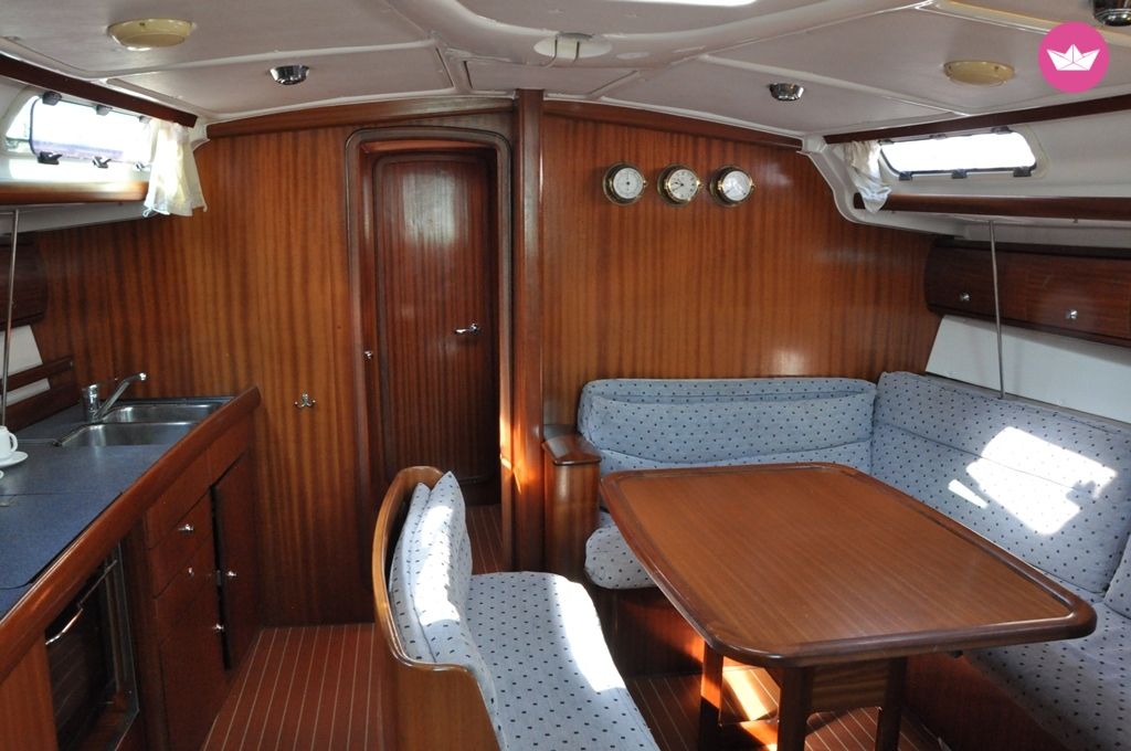 Bavaria 44 in Kavala for hire