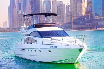 Charter Motorboat Azimut 52 Dubai