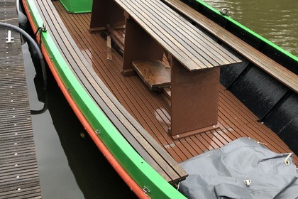 Rental Boat without license  Onderdijker. Open stalen boot 12 personen Nieuwe Niedorp