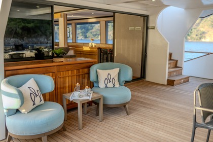 Custom built luxury motor yacht with a capacity of 12 people