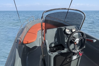 Poseidon Blue Water 185